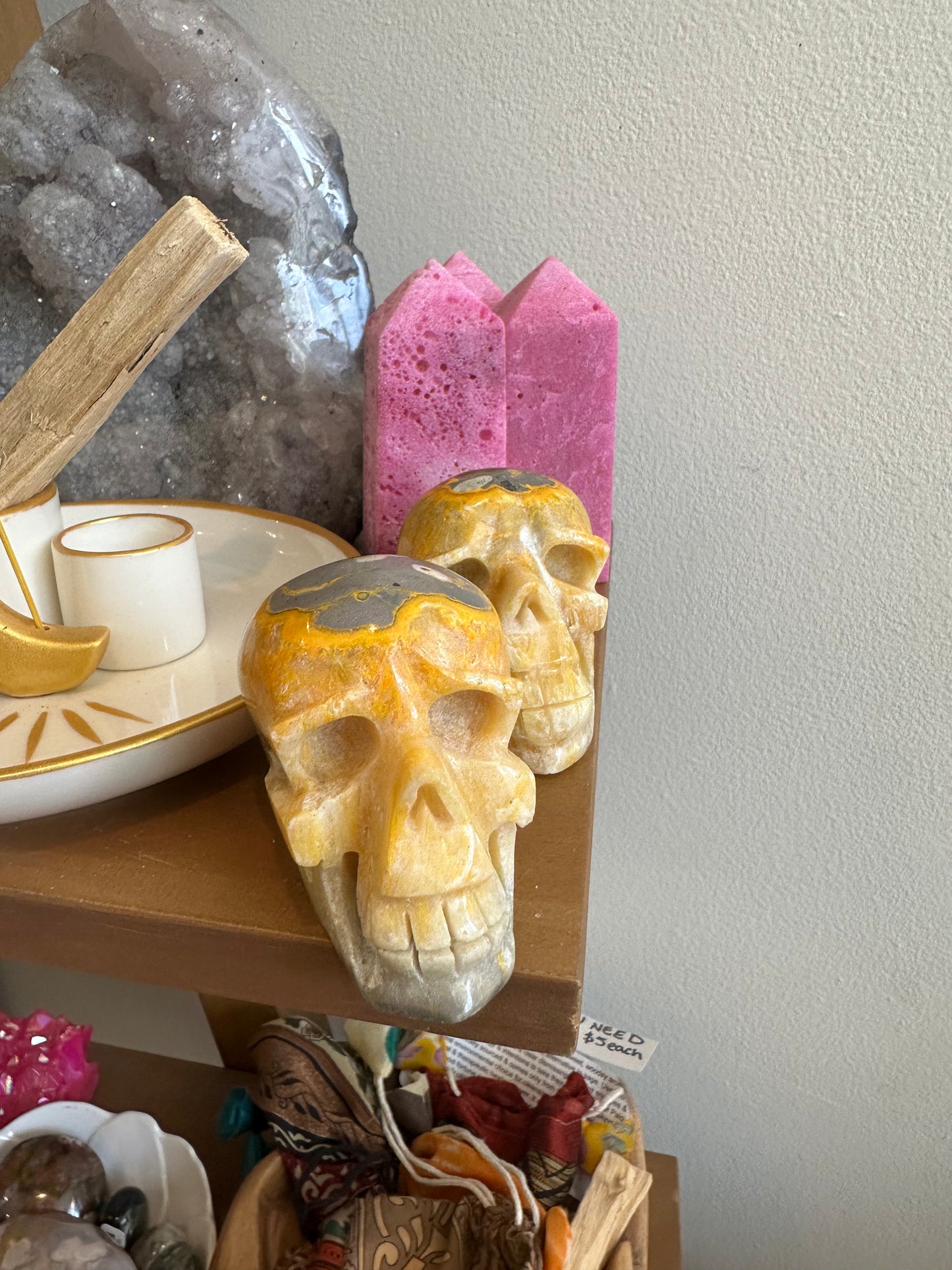 Bumble Bee Jasper Skull