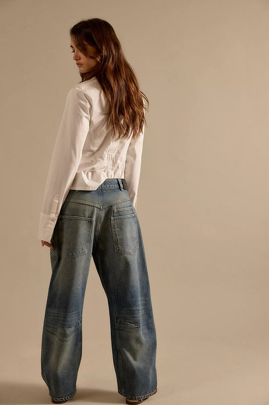 Minimalist Moxie Barrel Jeans