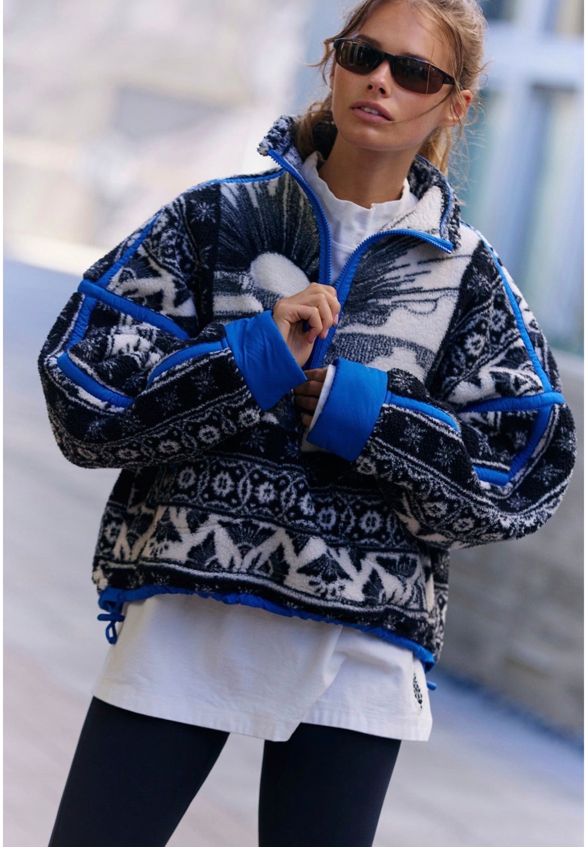 Printed Mountain High Zip