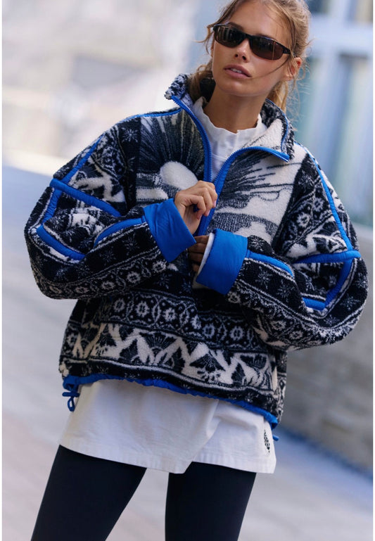 Printed Mountain High Zip