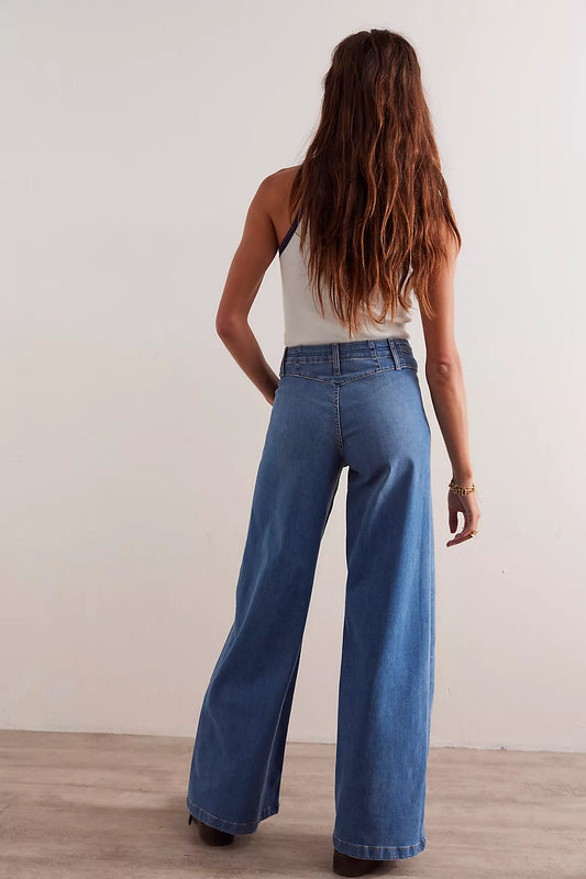 Libre Wide-Leg Jeans