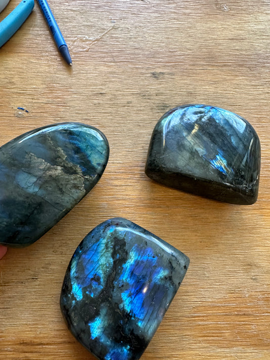 Labradorite Crystal